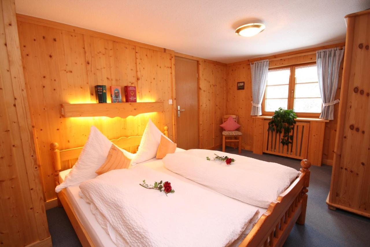 Ferienwohnungen Hennenmuehle Bad Hindelang Quarto foto